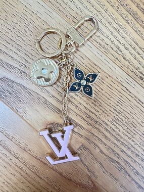 Louis Vuitton Pink and Gold LV Monogram Dangle Key Charm